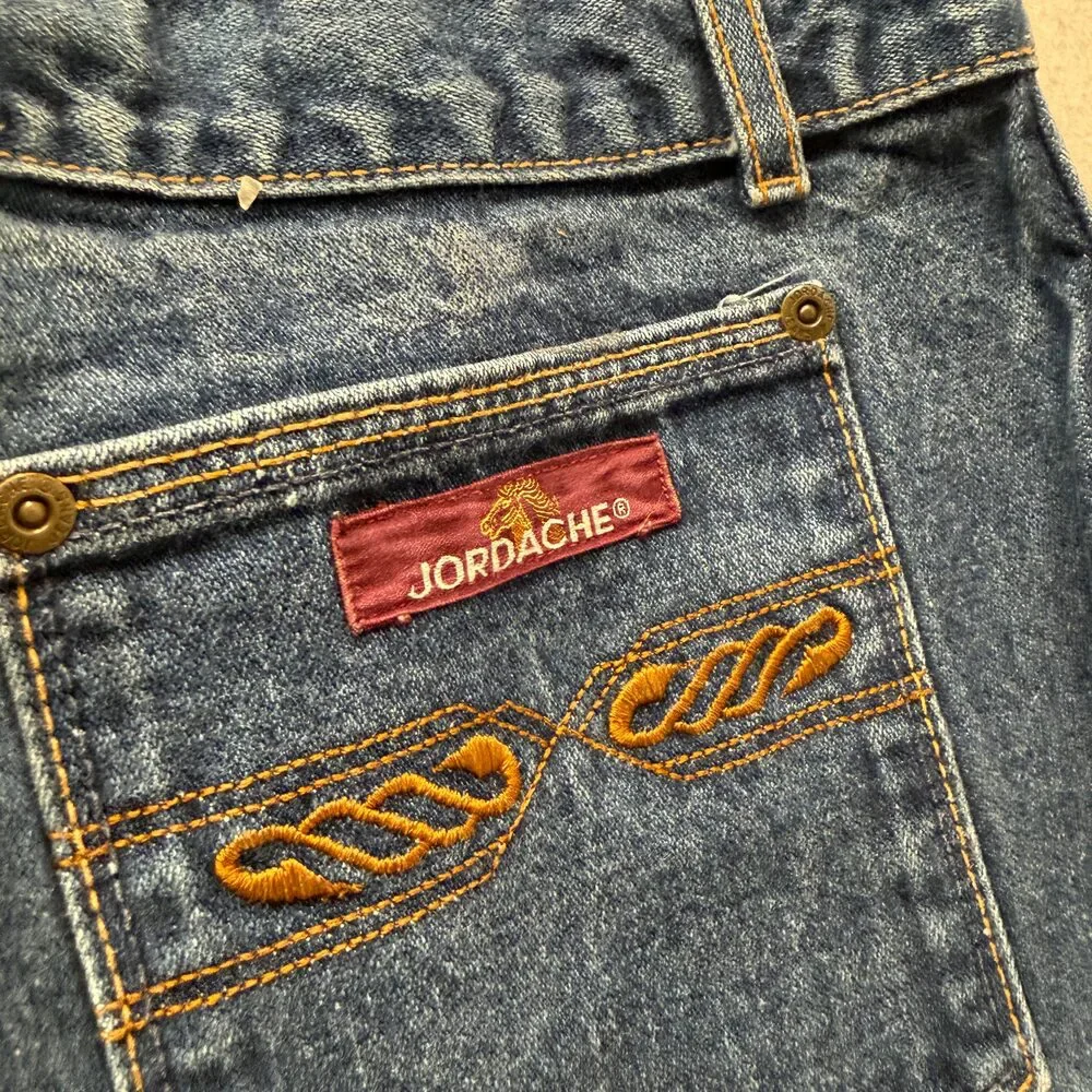 Vintage Jordache Men's Blue Denim Jeans Pockets Zip-Fly Logo Made in USA Size 36